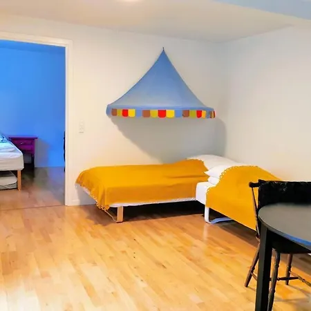 300 Meter Walk To Lego House - 70M2 Holiday Home Apartment *